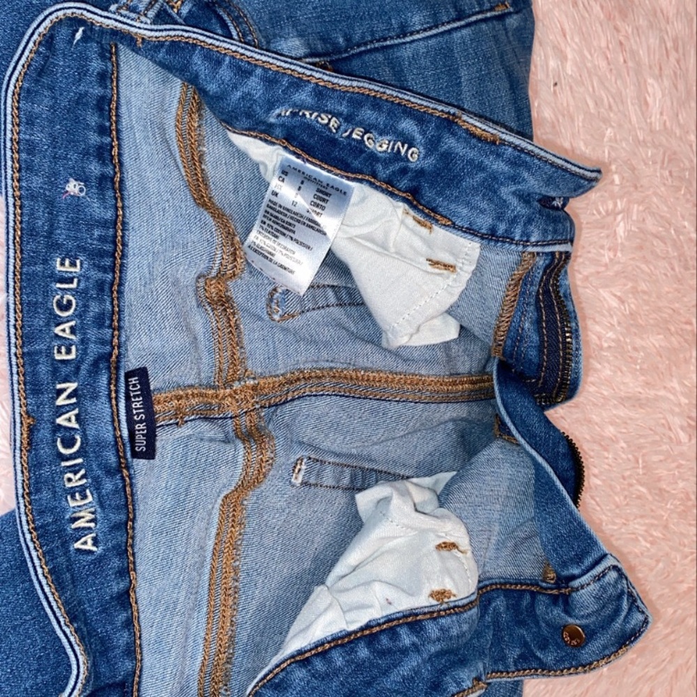 American Eagle High Waist Jean